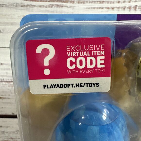 Adopt Me! Fossil Isle 7 Piece Set + Exclusive Virtual Code Egg with Hidden Pet - Picture 5 of 6